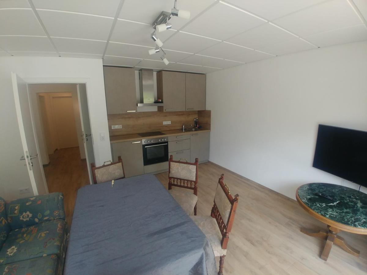 Monteur- Und Ferienwohnung Gemmer 52Qm Herold Bagian luar foto
